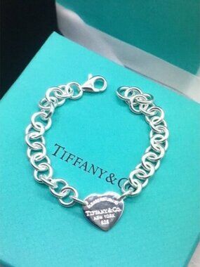 Tiffany & Co. Silver Heart Charm Bracelet